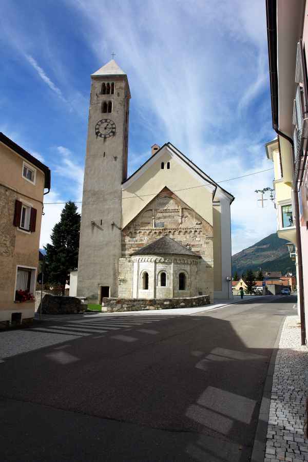 Pfarrkirche St. Johannes zu Laas