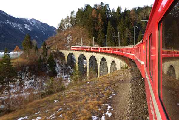 Auf der Albula-Strecke unterwegs / 2