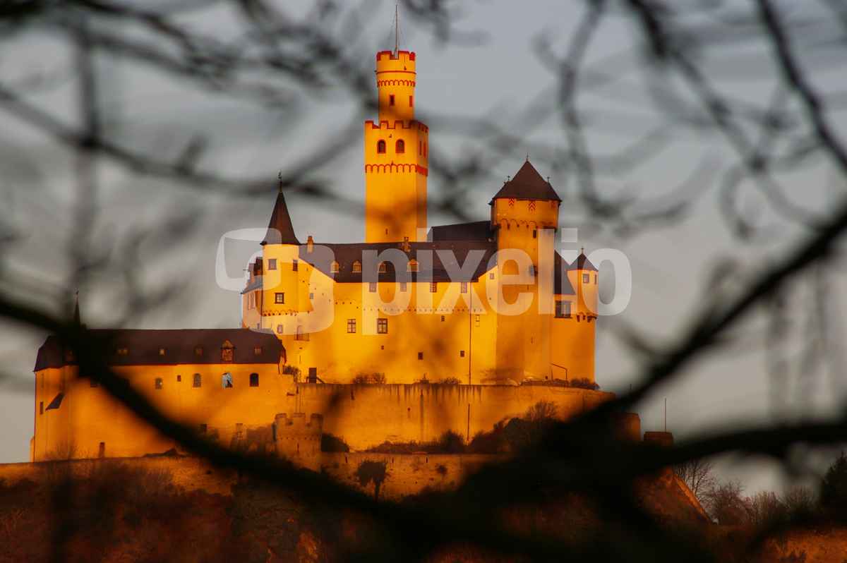 Die Marksburg bei Koblenz