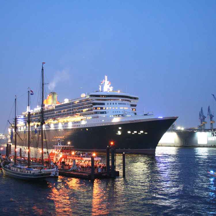 Queen Elisabeth 2
