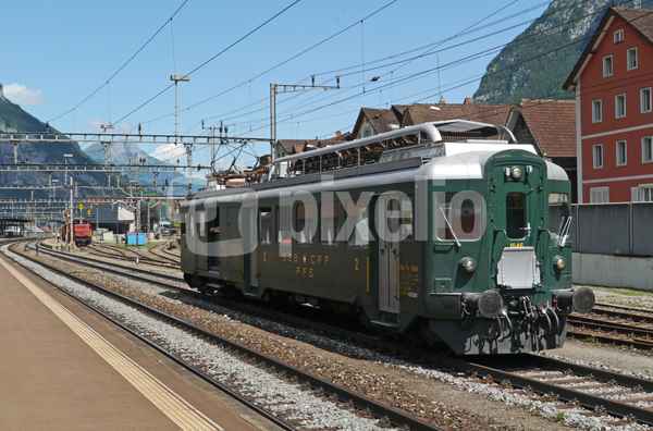 Schweizer Gepäcktriebwagen , . . .