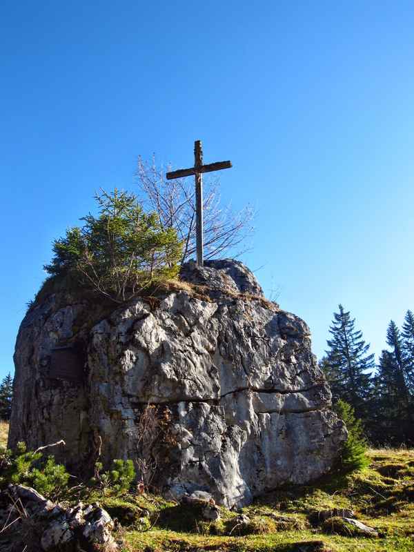 Kreuz Finsterbachalm Bergmesse