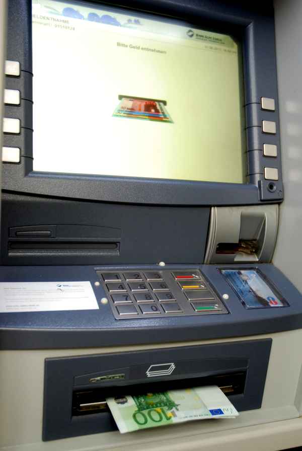 Bitte Geld entnehmen