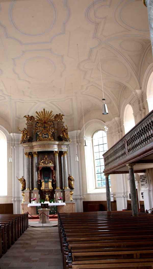  Altar