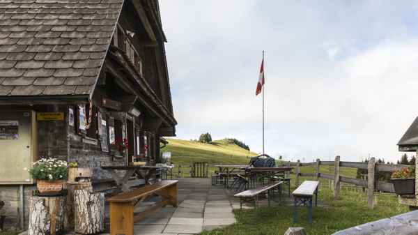 Die Alpwirtschaft Holderen auf der Seebodenalp
