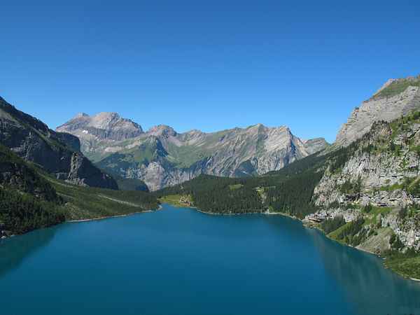 Horizontal durch die Senkrechte: Schnappschuss während der Traverse