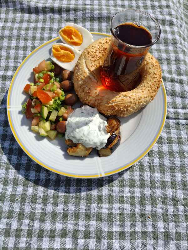 Frühstück im Garten