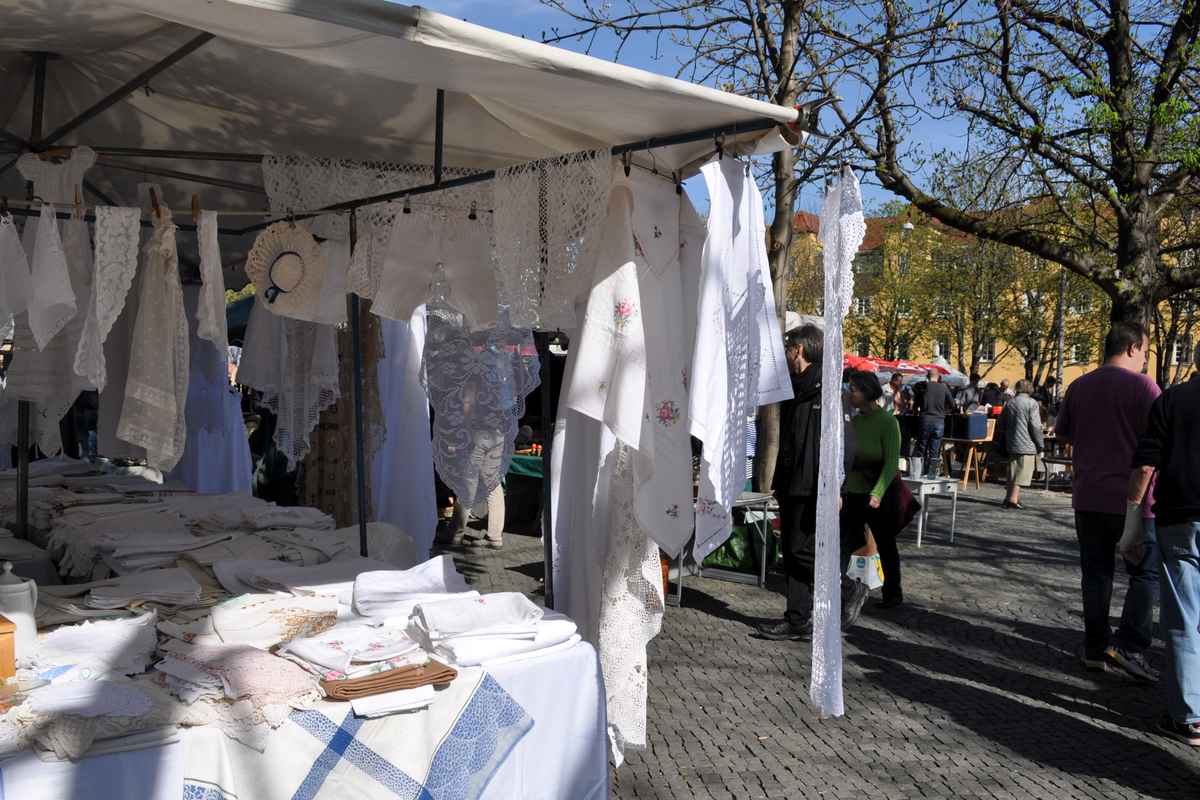 Stuttgart - Flohmarkt