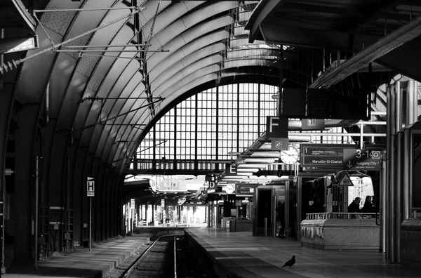bahnhof