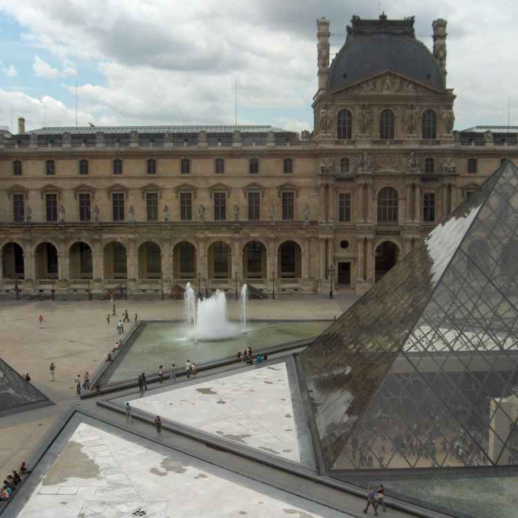 Louvre