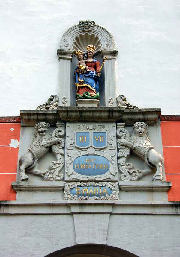 Marien Applikation an der Kirche zu Odenthal, Bergisches Land