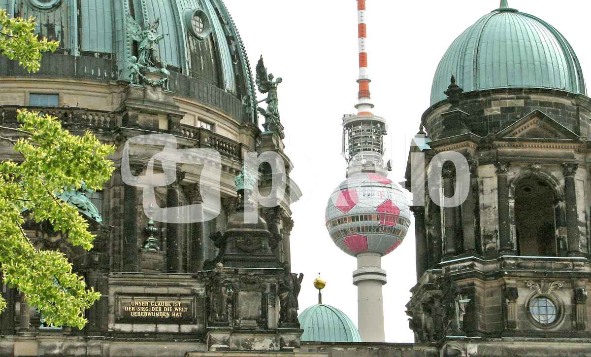 Kugelei in Berlin zur WM-Zeit