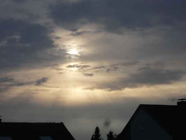 Himmel u . Wolken in Iserlohn