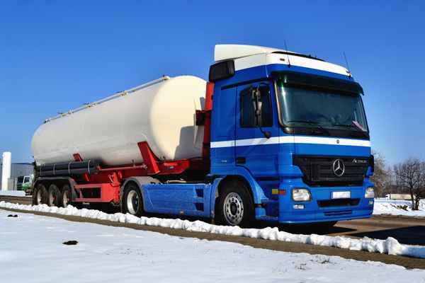 Tanklastzug