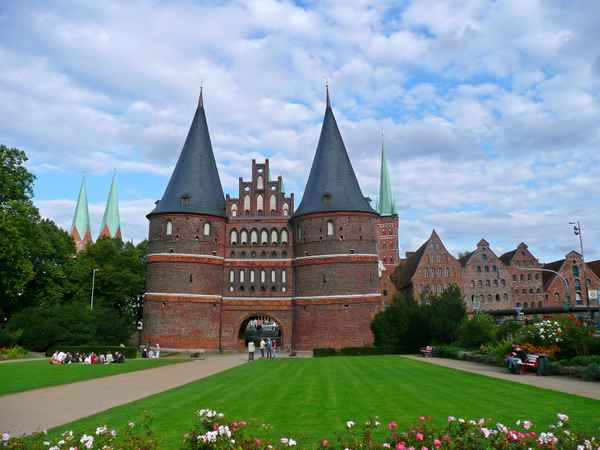 Holstentor von hinten