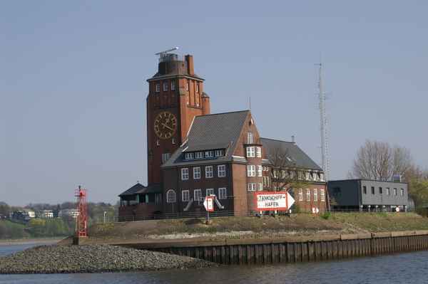Zum Tankschiff Hafen
