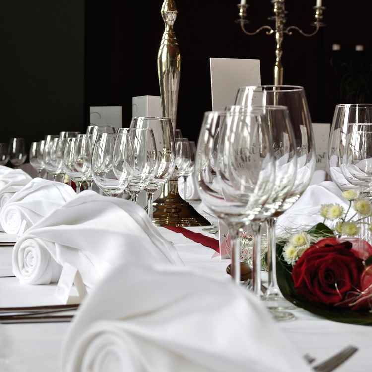 Hochzeitstafel Tisch