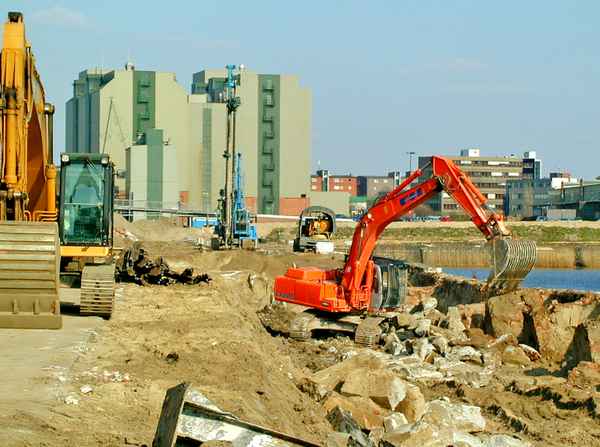 alte Kaimauer Sandtorkai  8.4.2002