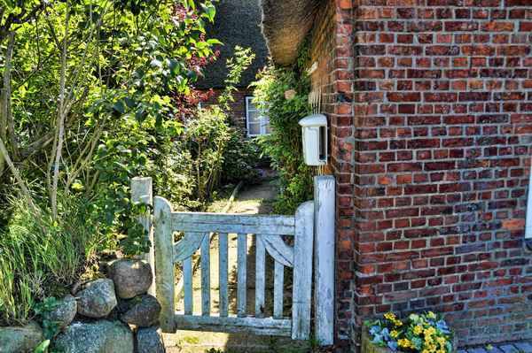 Garteneingang in Norddeutschland