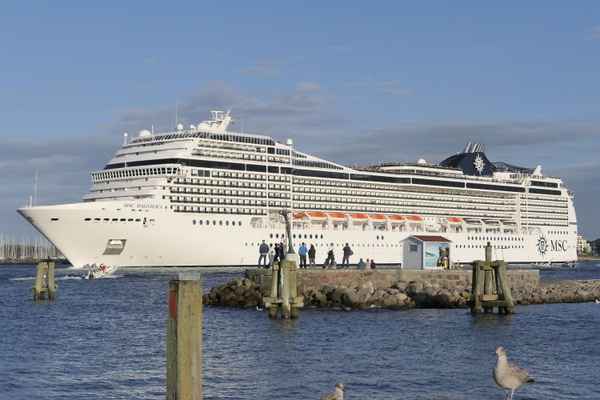 MSC Magnifica