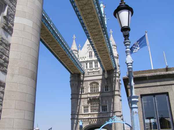 Tower-Bridge