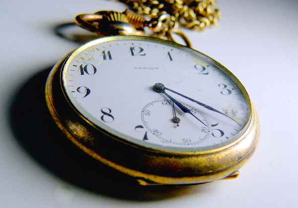 Urgroßvaters Taschenuhr .