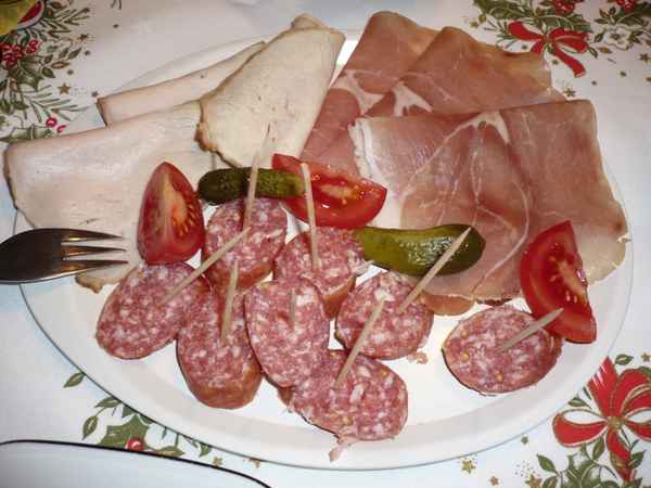Wurst u. Schinkenplatte