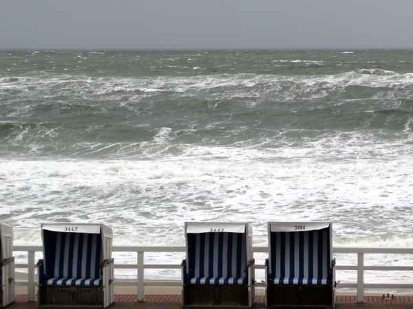 Nordseewellen im Mai