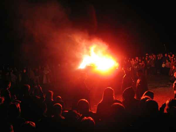 Feuer Walpurgisnacht III