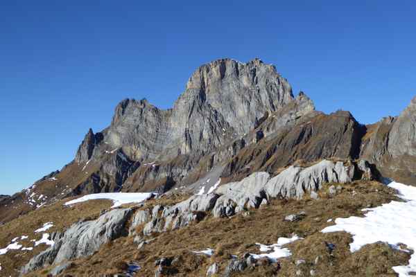 Laucherenstock (2638 m)