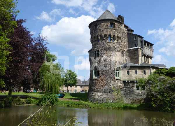 Schloss Hülchrath