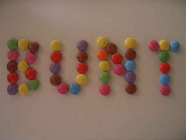 Bunt...