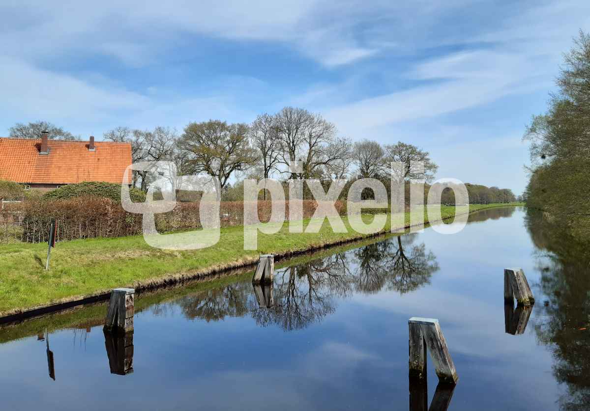 Frühling am Ems-Jade-Kanal