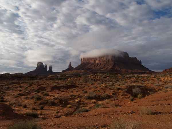  Monument Valley
