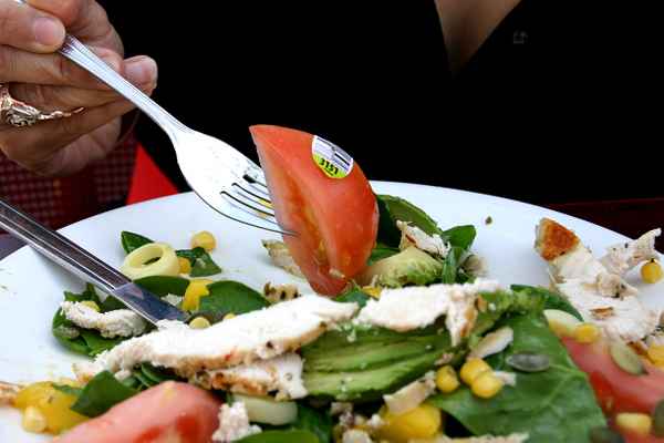 bucurescu 0329 salat