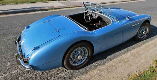 Oltimer Austin Healey Cabrio.....