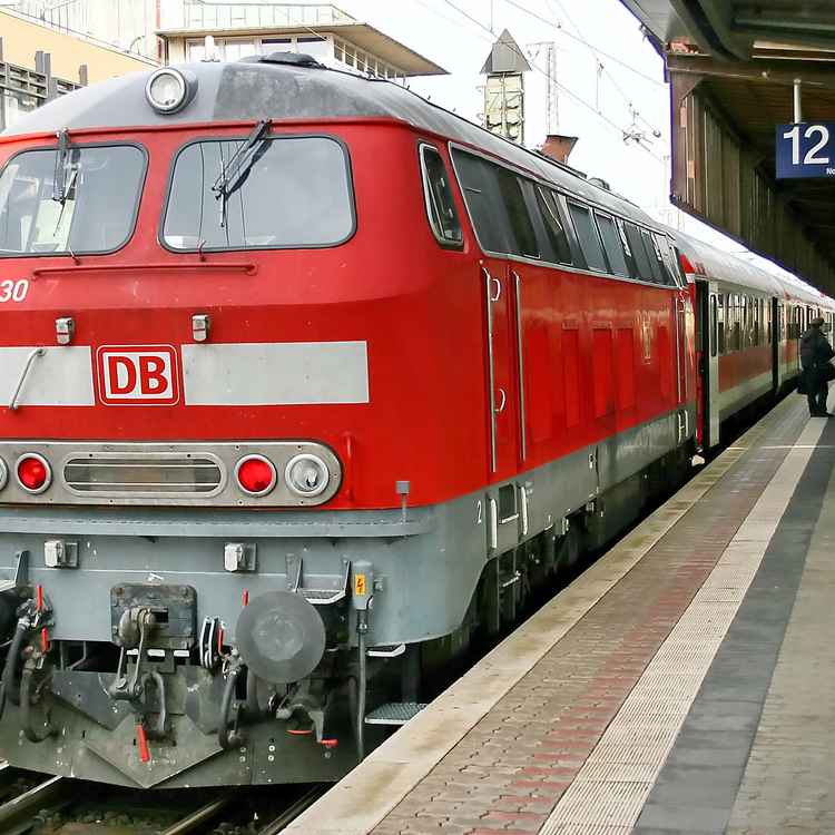 Diesellok BR 218