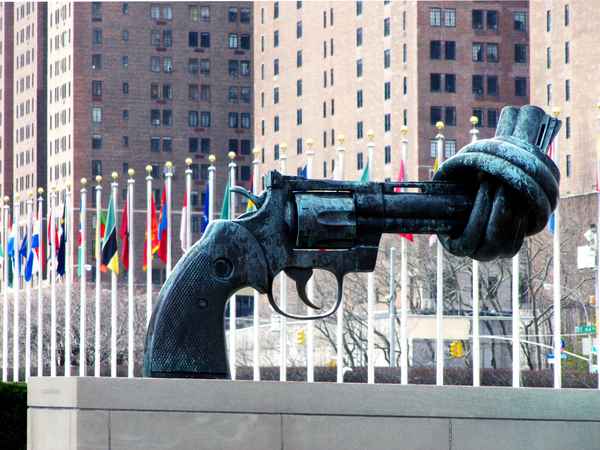 Make love not war 2