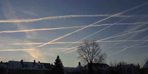 Es wird eng am Himmel