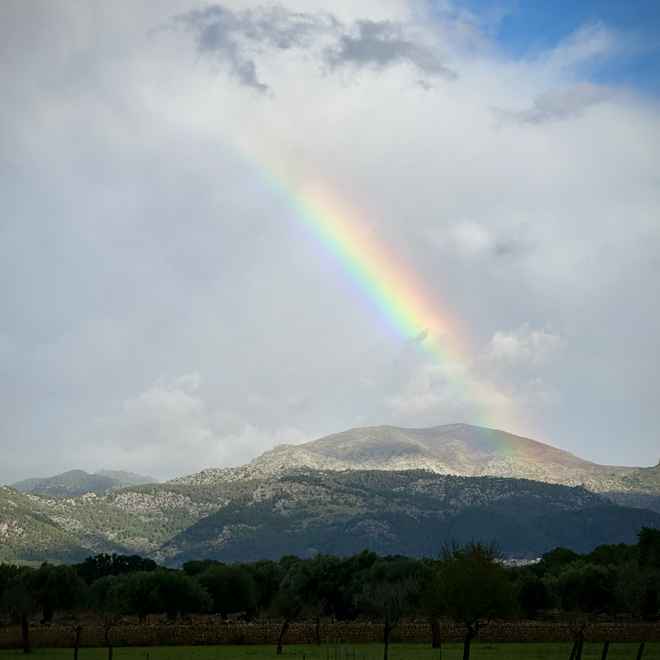 Regenbogen &uuml;ber Buger (Mallorca)