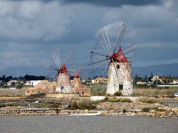 Windmühlen auf Sizilien