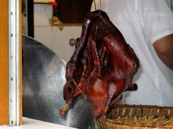 Ente hängt schon da