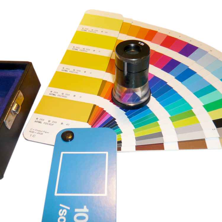 Farbfächer mit Fadenzähler