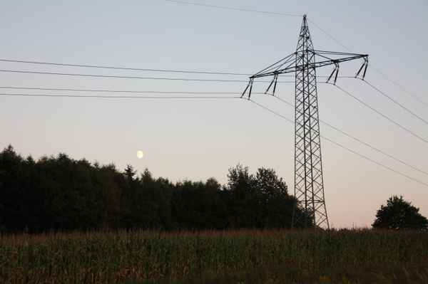 Abenddämmerung mit Mondaufgang