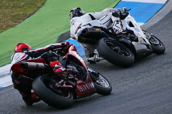 IDM SUPERBIKE