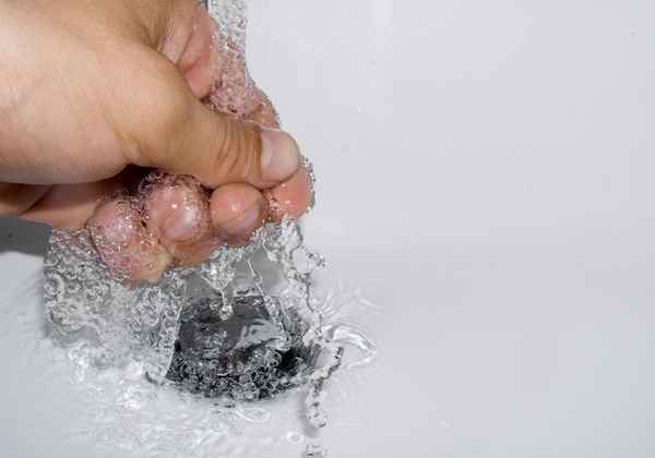 das Spiel mit dem Wasser