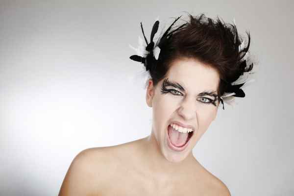 ausgefallene Frisur