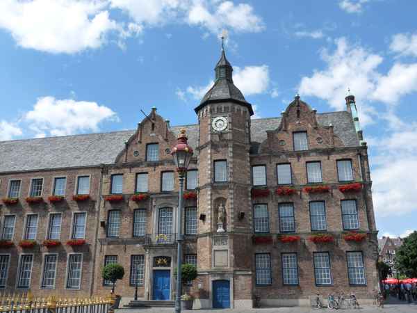  Rathaus Düsseldorf