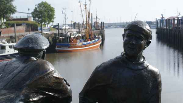 Neuharlingersiel Fischereihafen