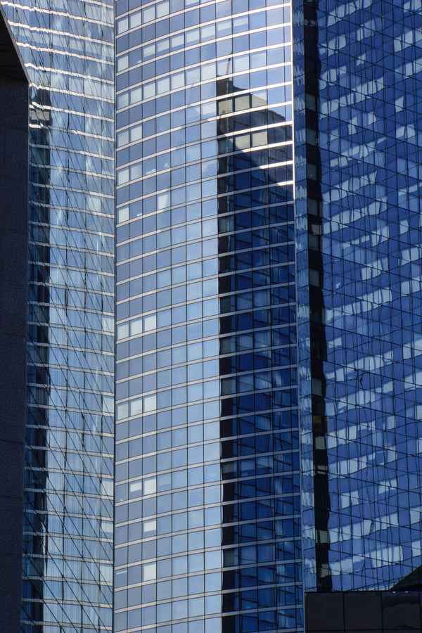 Paris La Defense - faszinierende Fassaden_4